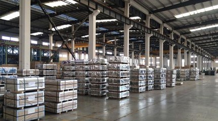 Ciclo de materiales de hojalata y para el reciclaje múltiple