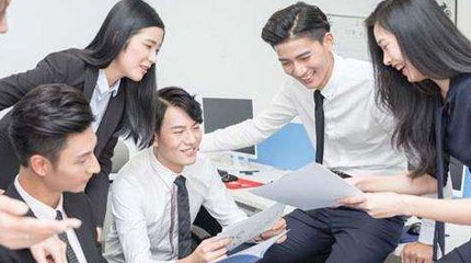 Una prueba profesional para todos los empleados en Guangdong Sihai.