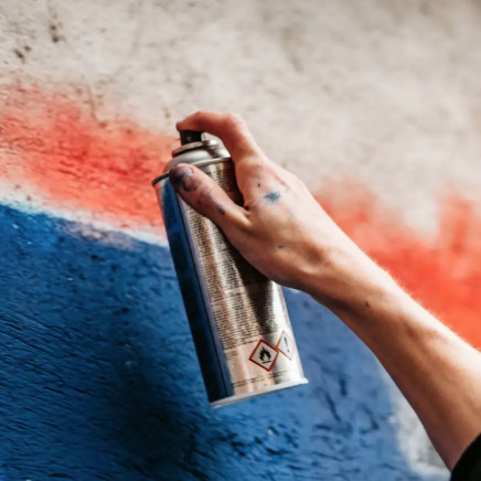 Latas de pintura en aerosol: embalaje fiable de hojalata para recubrimientos metálicos, con purpurina, ricos en zinc e industriales